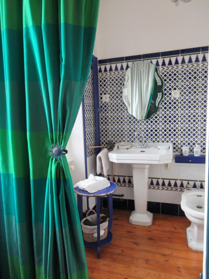 Le Manoir Sur La Roche, 74, Impasse Du Manoir, 71520 Navour Sur Grosne D121 Bed & Breakfast Clermain Ngoại thất bức ảnh